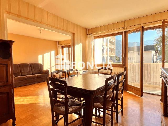 Appartement 4 pièces 94 m²