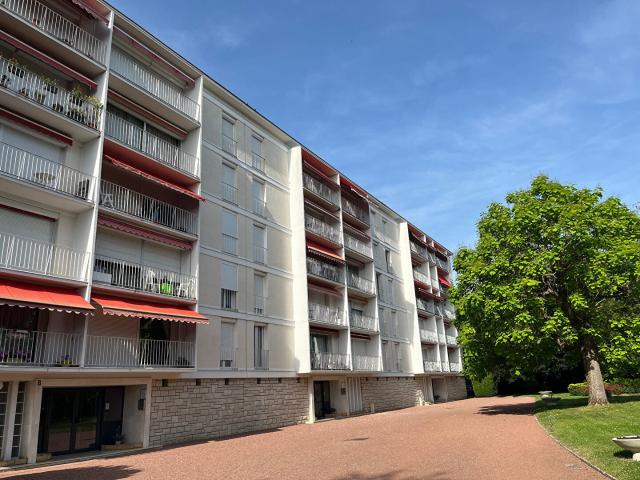 Appartement 4 pièces 94 m²