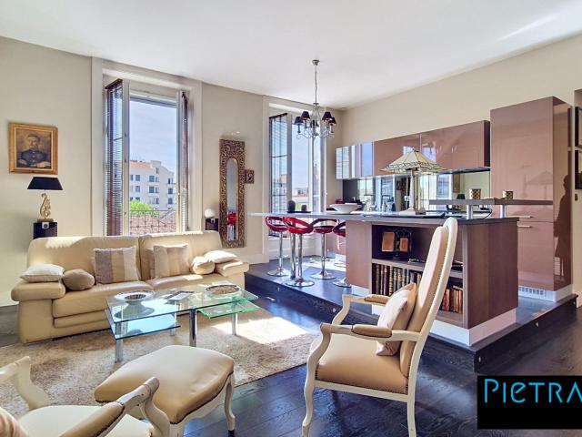 Appartement 4 pièces 94 m²