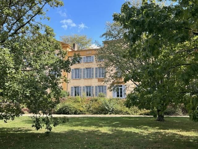 Appartement 4 pièces 94 m²