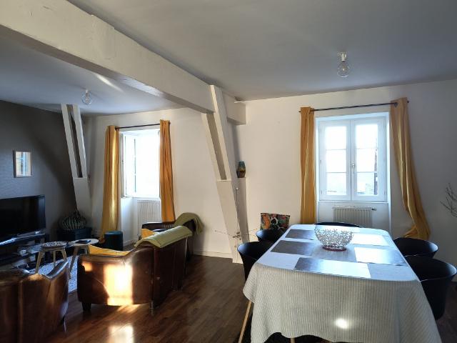 Appartement 4 pièces 94 m²
