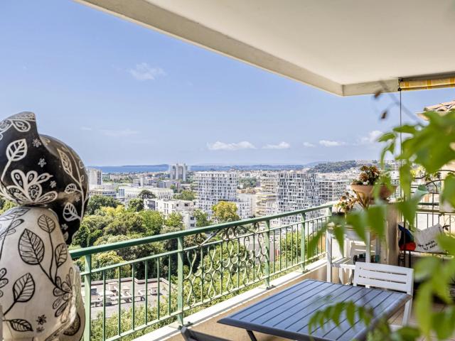 Appartement 4 pièces 94 m²