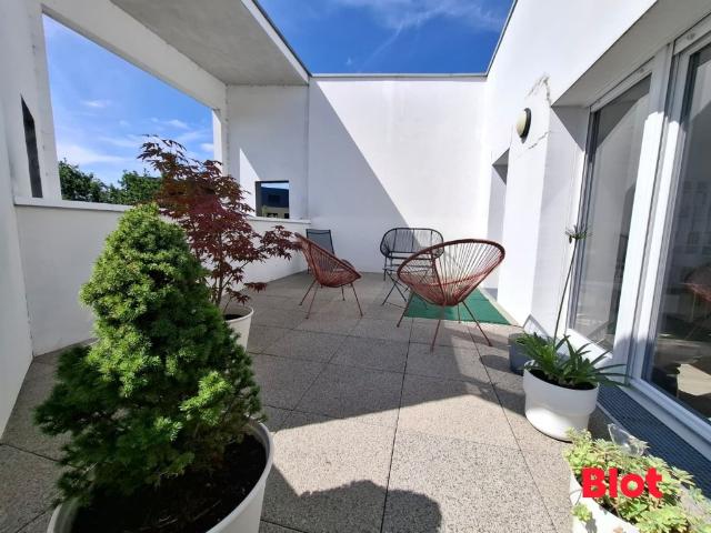 Appartement 4 pièces 94 m²