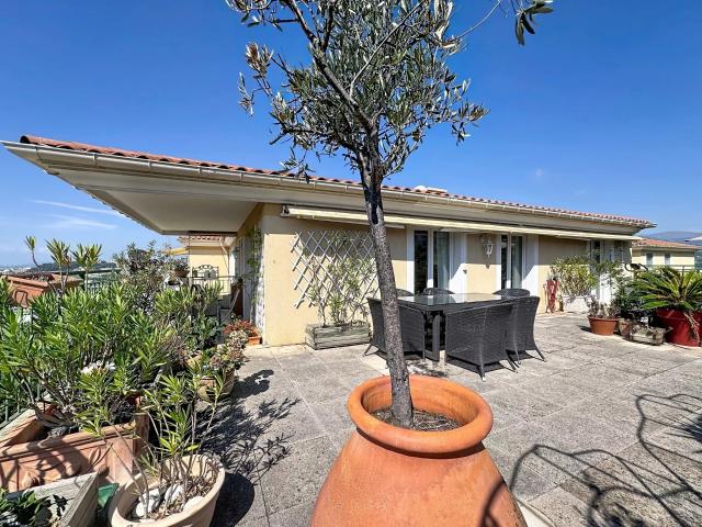 Appartement 4 pièces 94 m²