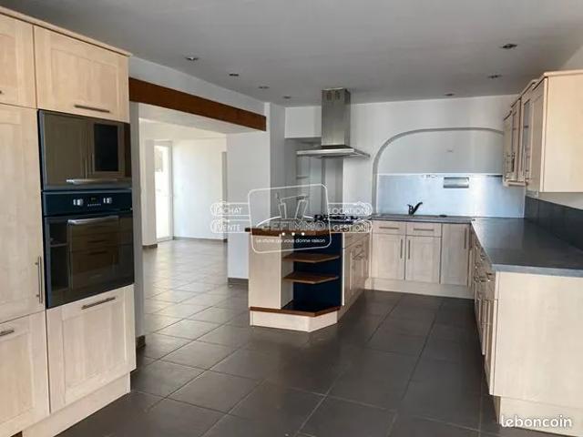 Appartement 4 pièces 95 m²