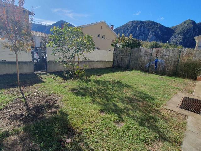 Appartement 4 pièces, 96 m² à louer à Tarascon sur Ariège 09400