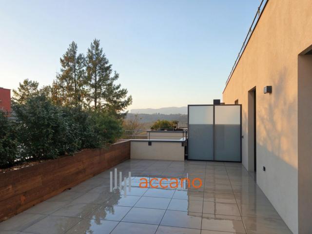 Appartement 4 pièces 96 m²