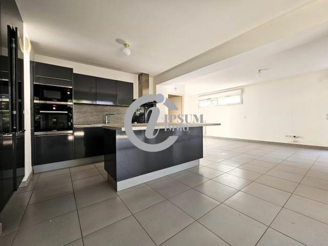 Appartement 4 pièces 96 m²