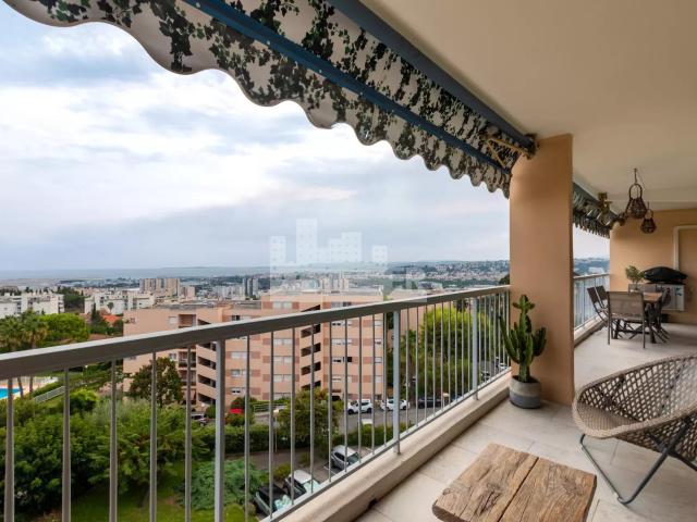 Appartement 4 pièces 96 m²