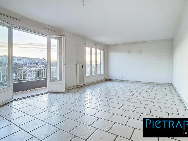 Appartement 4 pièces 96 m²