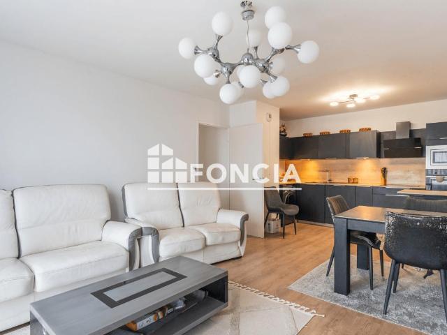 Appartement 4 pièces 96 m²