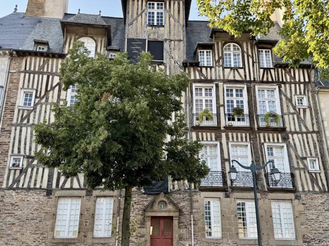 Appartement 4 pièces 96 m²
