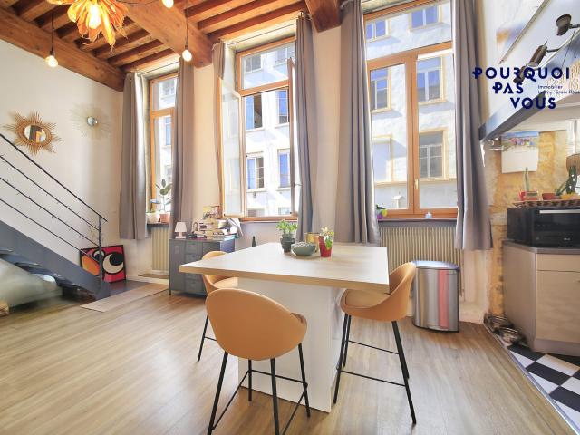 Appartement 4 pièces 96 m²