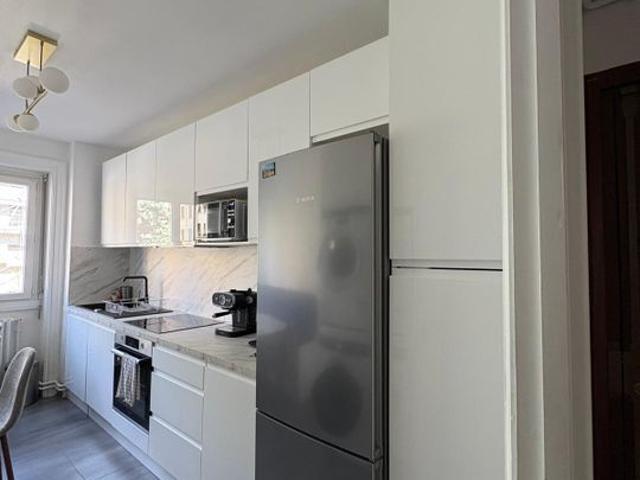 Appartement 4 pièces, 98 m² à louer à Lyon 2 69002