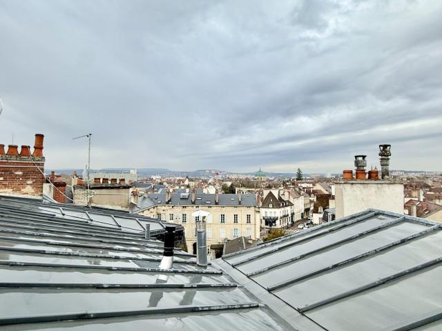 Appartement 4 pièces 98 m²
