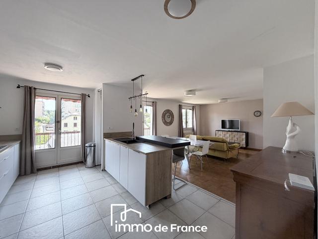 Appartement 4 pièces 98 m²