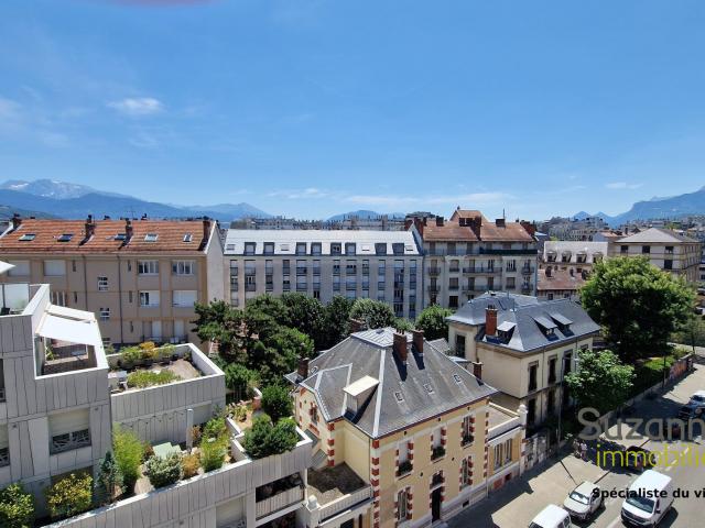 Appartement 4 pièces 98 m²