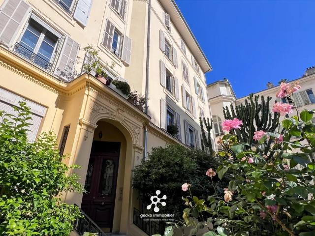 Appartement 4 pièces 99 m²