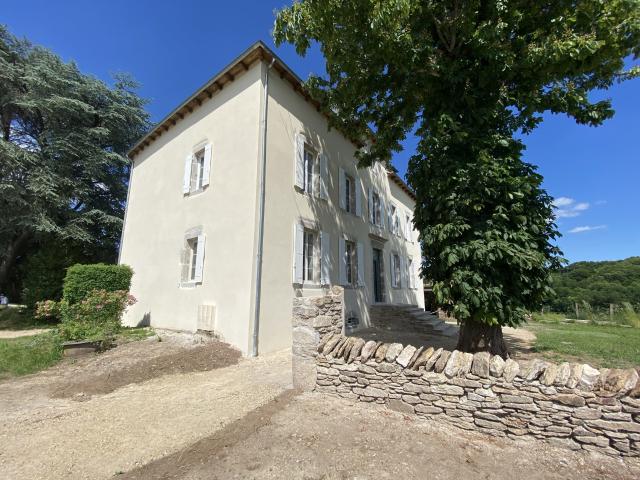 Appartement 4 pièces 99 m²