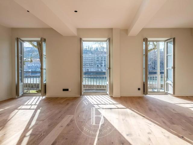Appartement 4 pièces 99 m²