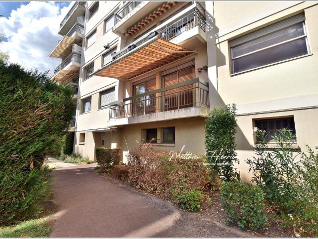 Appartement 4 pièces 100 m²