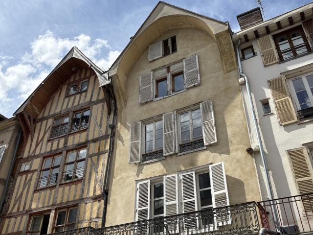 Appartement 4 pièces 92 m²