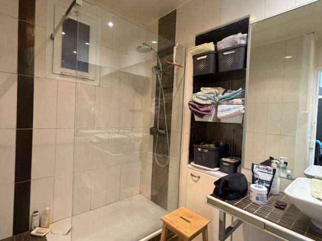 Appartement 4 pièces, 100 m² à louer à Grenoble 38100