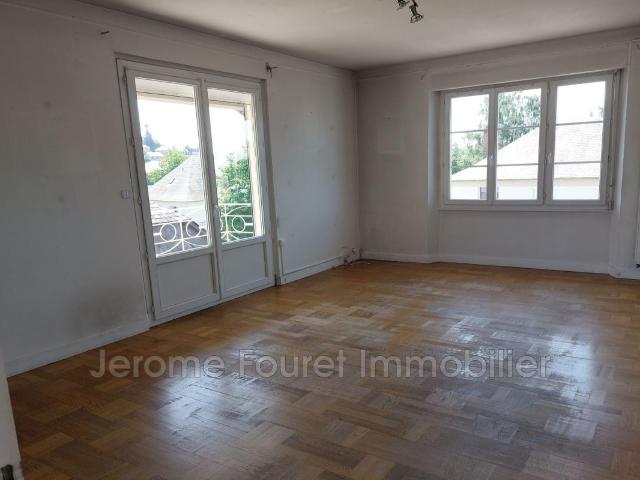 Appartement 4 pièces, 100 m² à louer à Égletons 19300