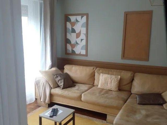 Appartement 4 pièces, 100 m² à louer à Les Lilas 93260
