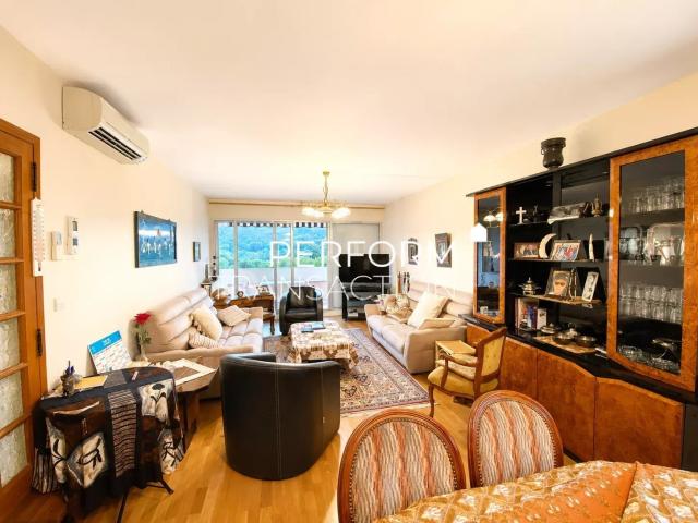 Appartement 4 pièces 101 m²