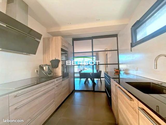 Appartement 4 pièces 101 m²