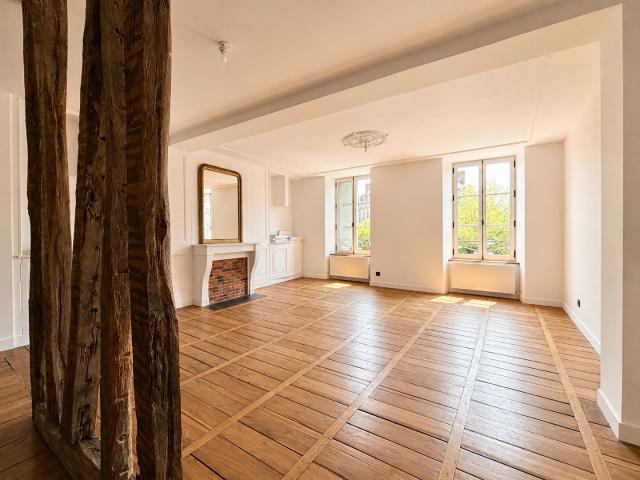 Appartement 4 pièces 101 m²