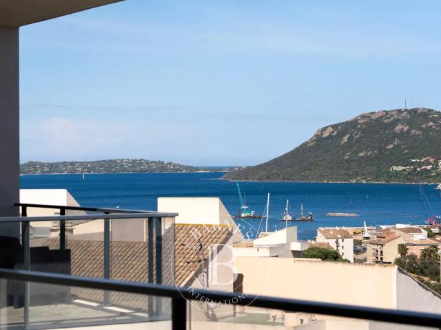 Appartement 4 pièces 101 m²