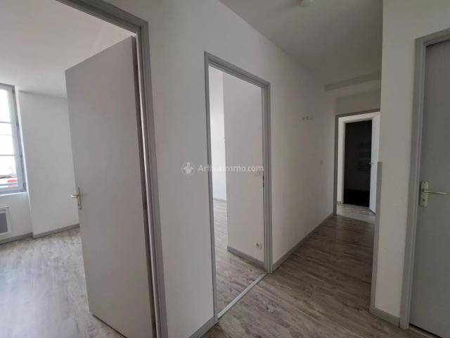 Appartement 4 pièces, 101 m² à louer à Carmaux 81400