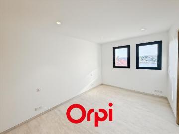 Appartement 4 pièces, 101 m² à louer à Bandol 83150