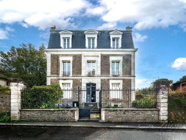 Appartement 4 pièces 102 m²