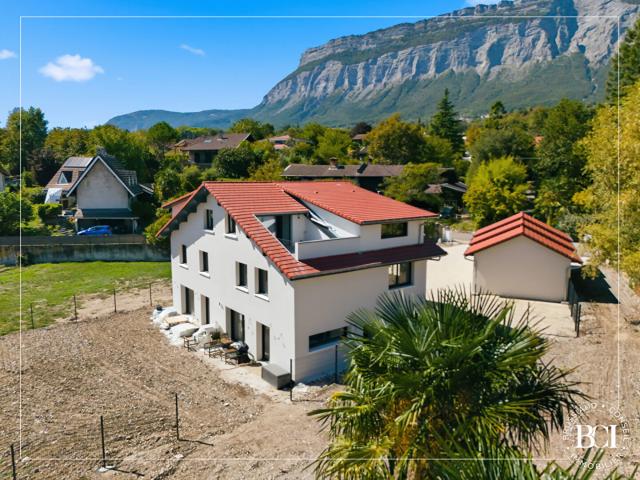 Appartement 4 pièces 102 m²