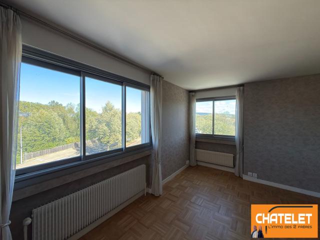 Appartement 4 pièces 102 m²