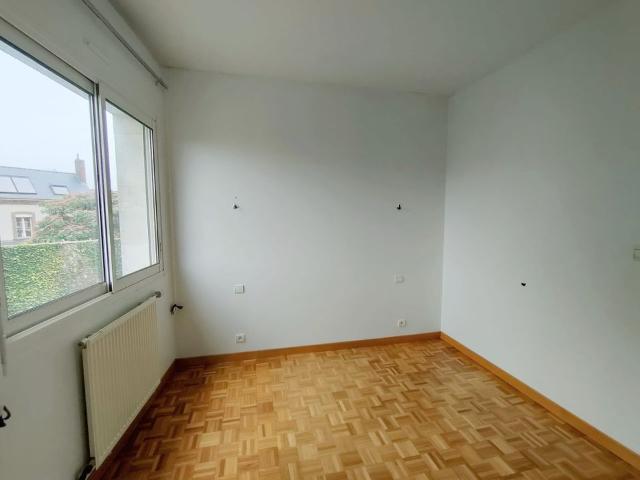 Appartement 4 pièces, 102 m² à louer à Cholet 49300