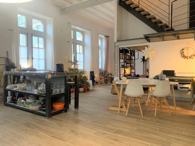 Appartement 4 pièces, 102 m² à louer à Poitiers 86000