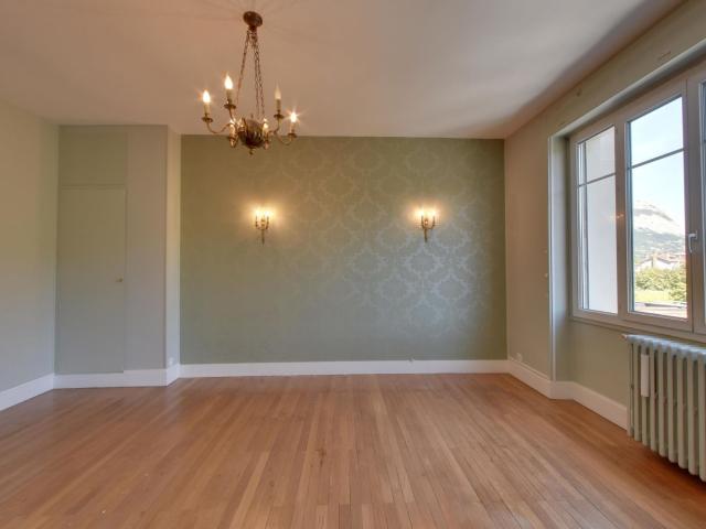 Appartement 4 pièces 103 m²