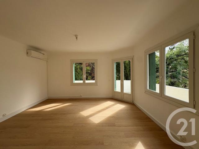 Appartement 4 pièces 103 m²