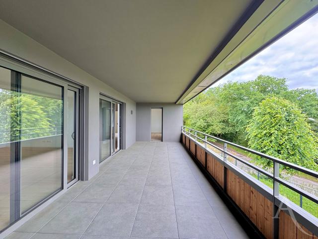 Appartement 4 pièces 103 m²