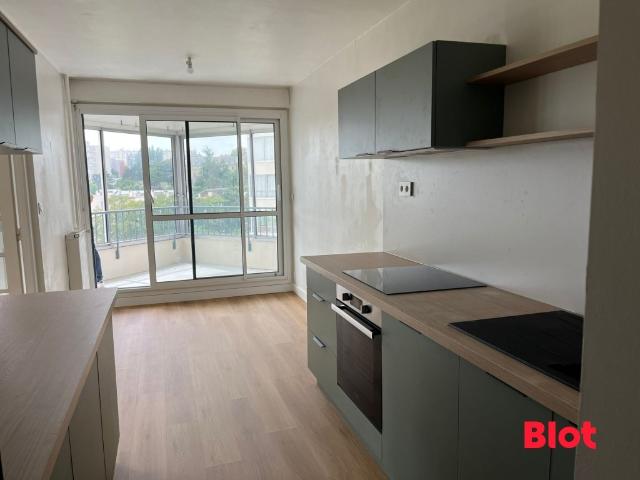 Appartement 4 pièces 104 m²