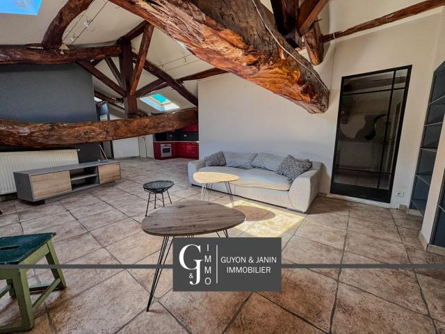 Appartement 4 pièces 104 m²
