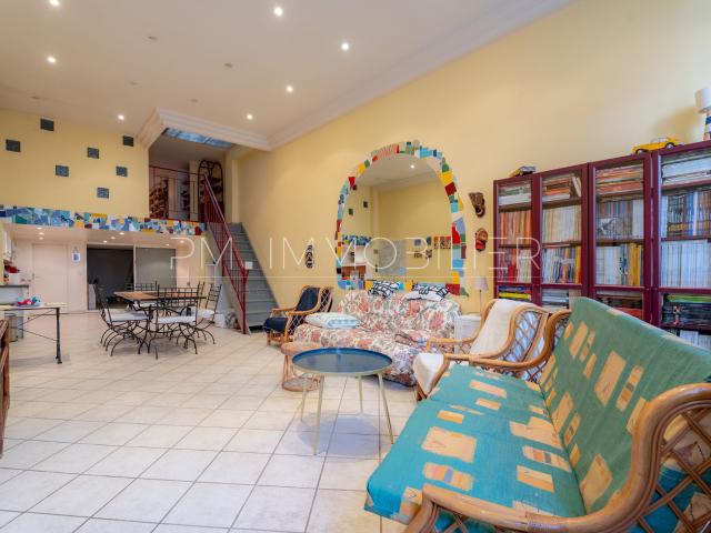 Appartement 4 pièces 104 m²