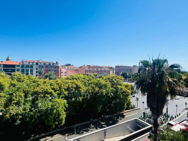 Appartement 4 pièces 104 m²