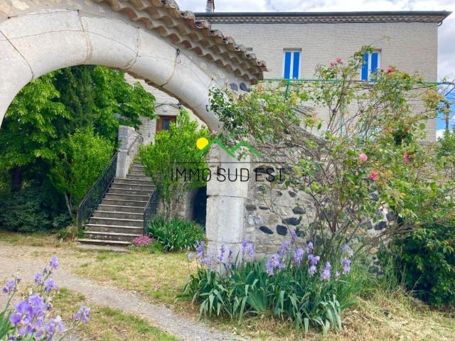 Appartement 4 pièces 104 m²