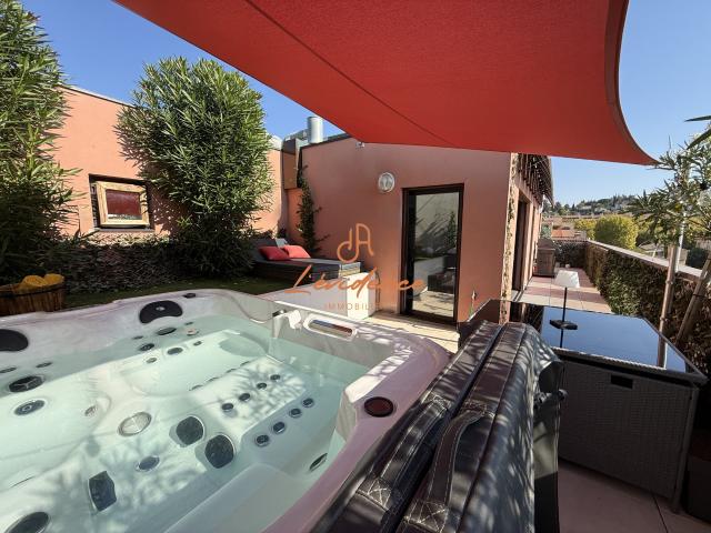 Appartement 4 pièces 104 m²