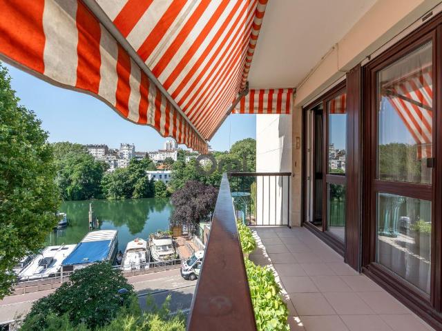 Appartement 5 pièces 104 m²